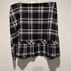 Necessary Objects Black and White Checkered Mini Skirt - Size 18